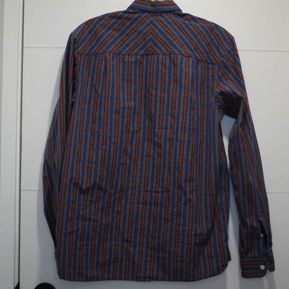 Fred Perry Button Up - Picture 5 of 5